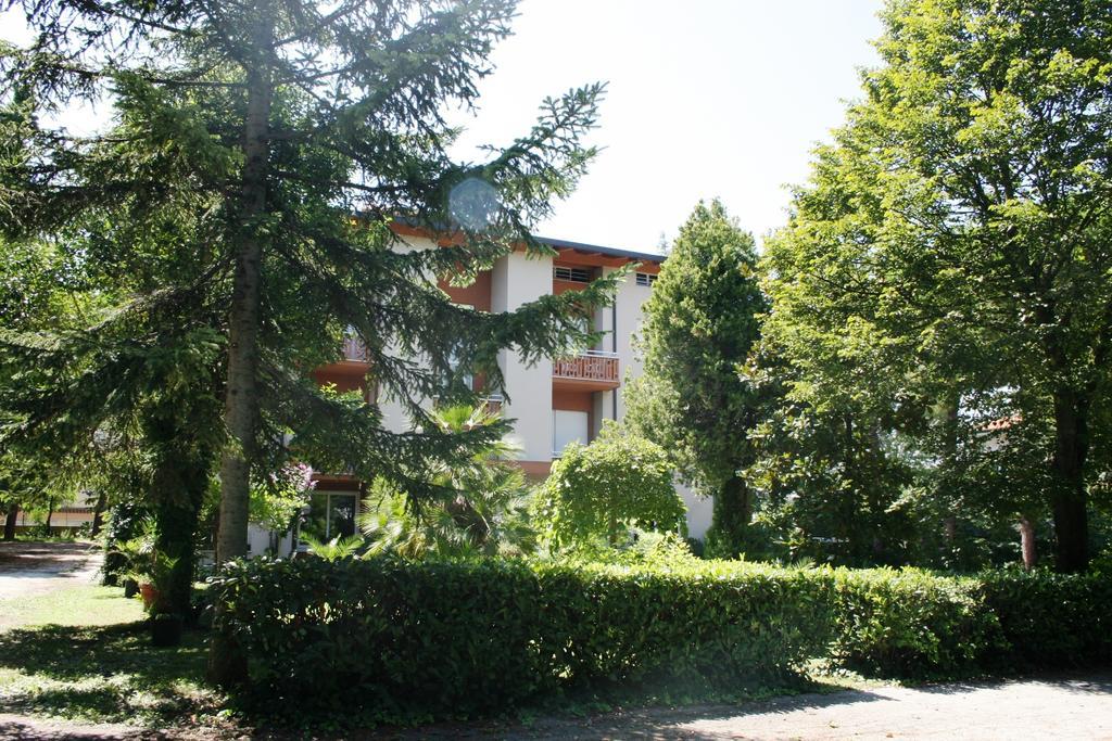 Albergo Da Siro Misano Adriatico Exterior photo